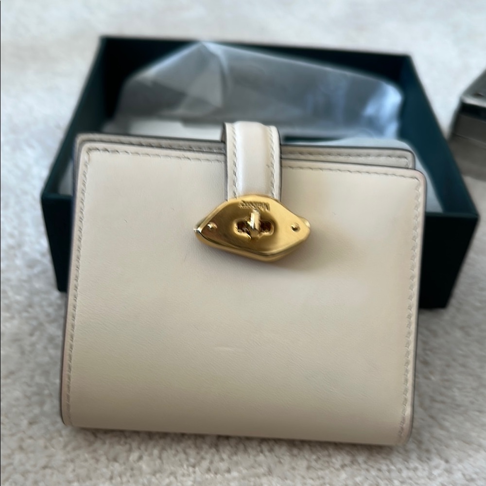 Mulberry Eggshell Wallet with Gold Clasp